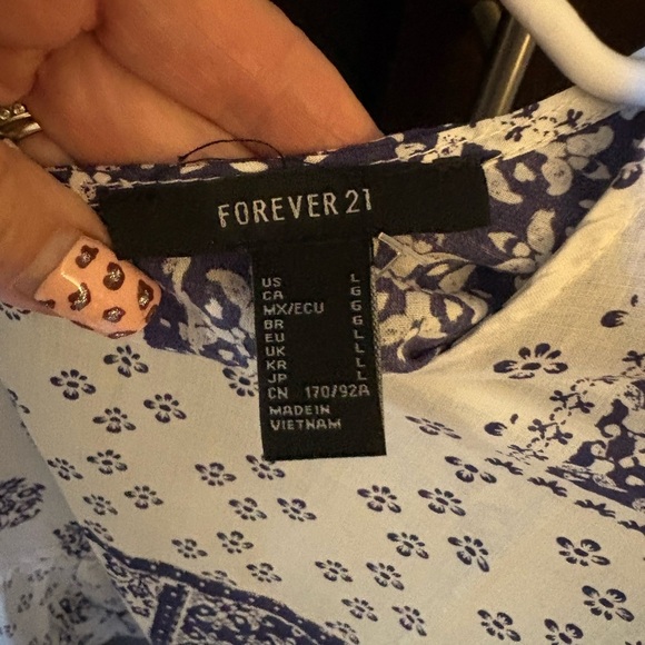 Forever 21 Blue and White Ruffled Blouse - Picture 2 of 3